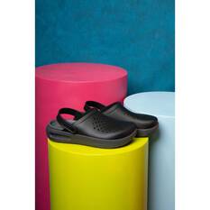 Crocs Unisex Inmotion Clogs, Black, bcf_hi-res