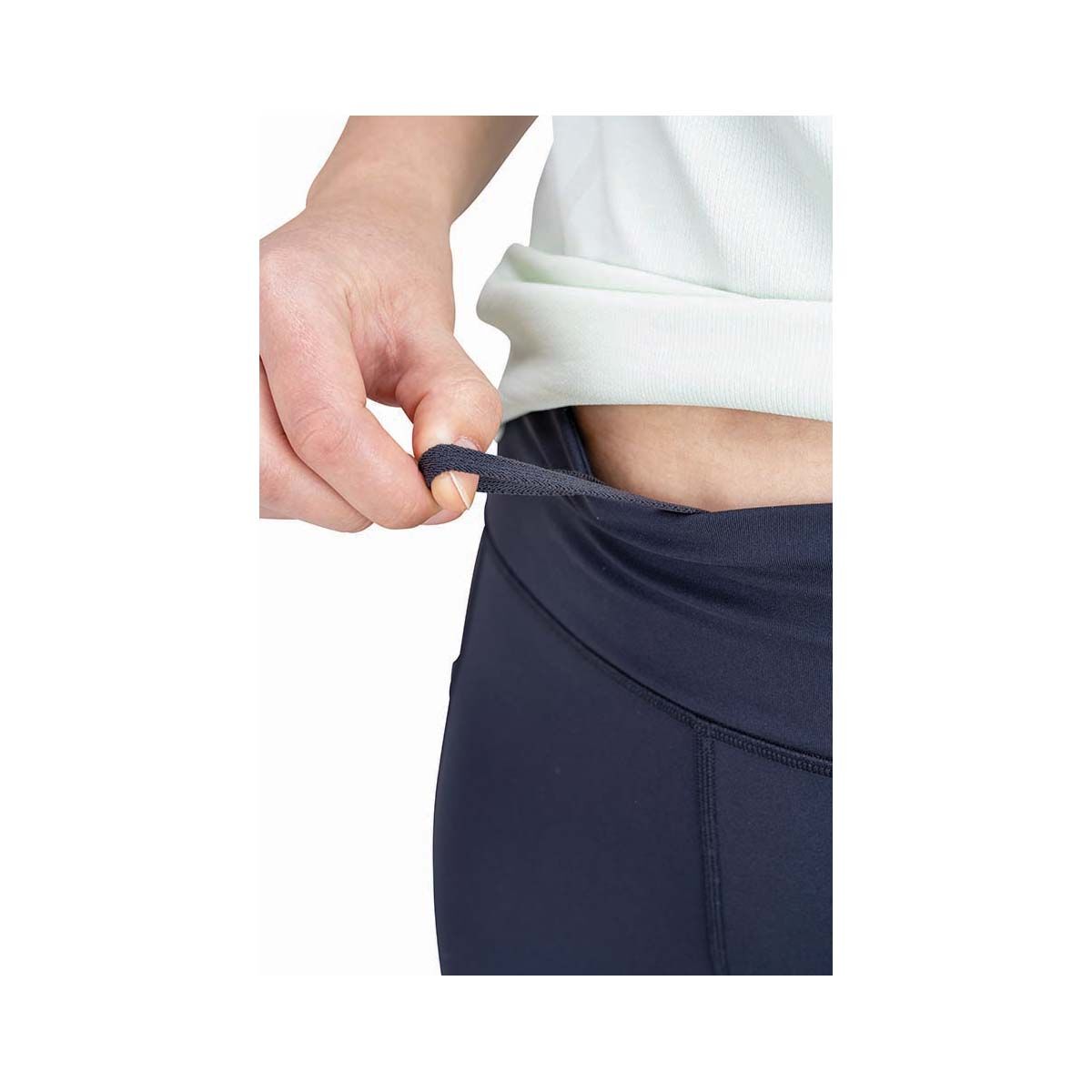 Macpac Women's Traverse Trail Tights V5 Black 16, Black, bcf_hi-res