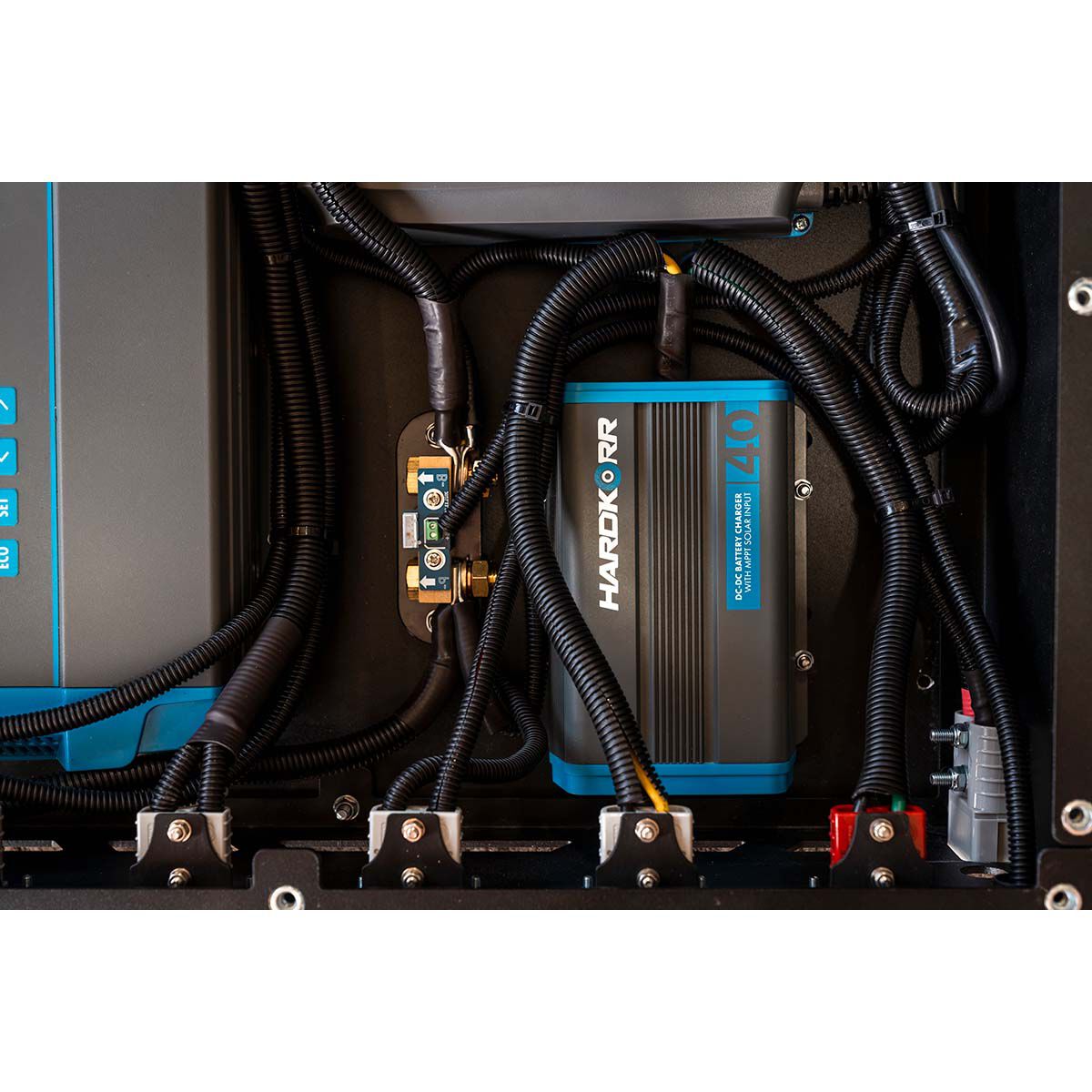 Hardkorr 40A Waterproof DC-DC Charger, , bcf_hi-res