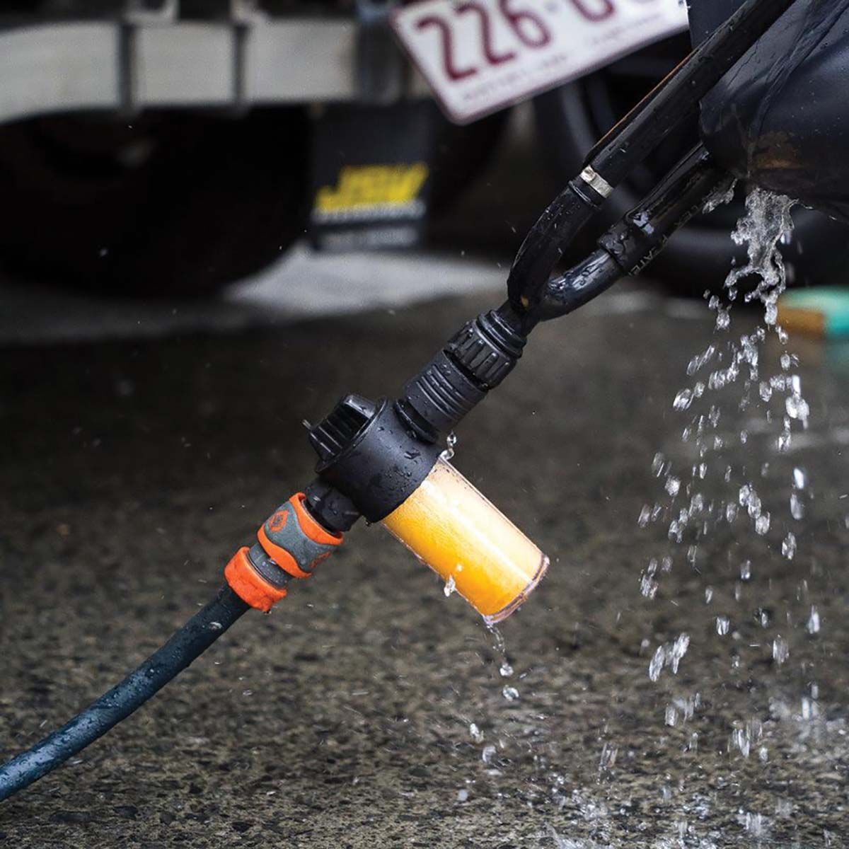 Salt Shift Universal Flusher Canister, , bcf_hi-res