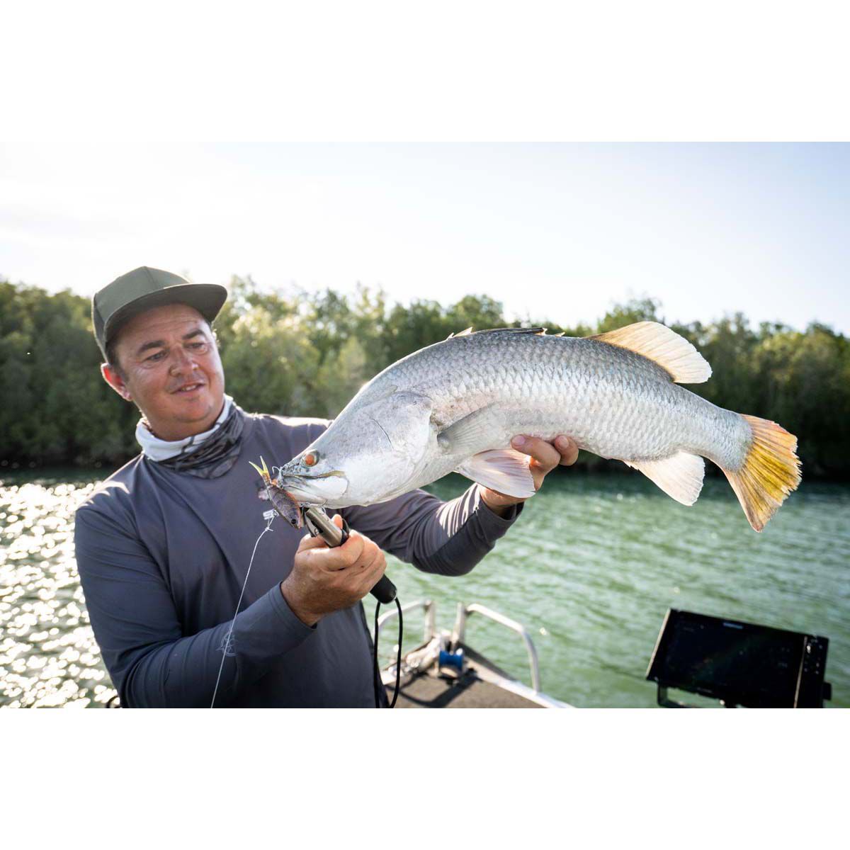 Samaki Hardlicious Vibe Lure 95mm Turbo Mullet, Turbo Mullet, bcf_hi-res