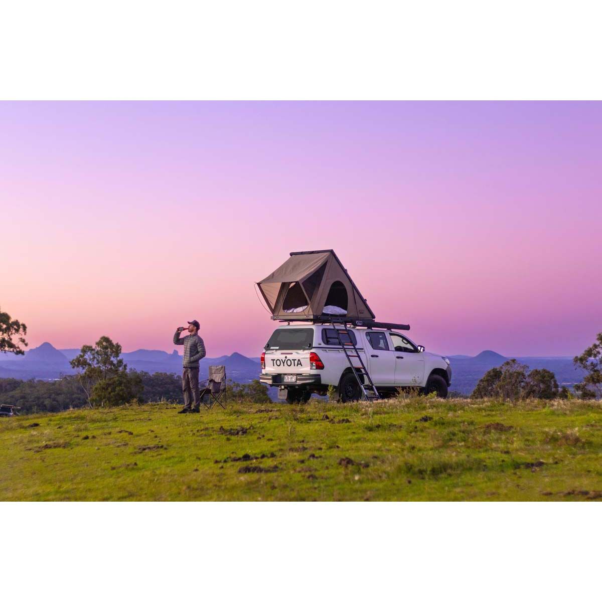 XTM Lightweight Hardtop Rooftop Tent, , bcf_hi-res