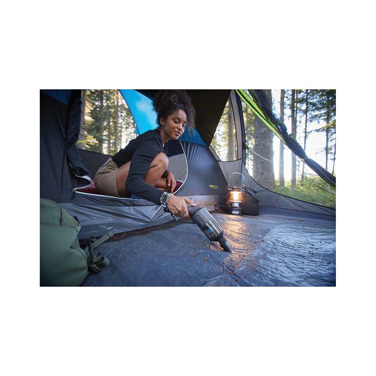 Coleman Classic 800L Rechargeable Lantern, , bcf_hi-res