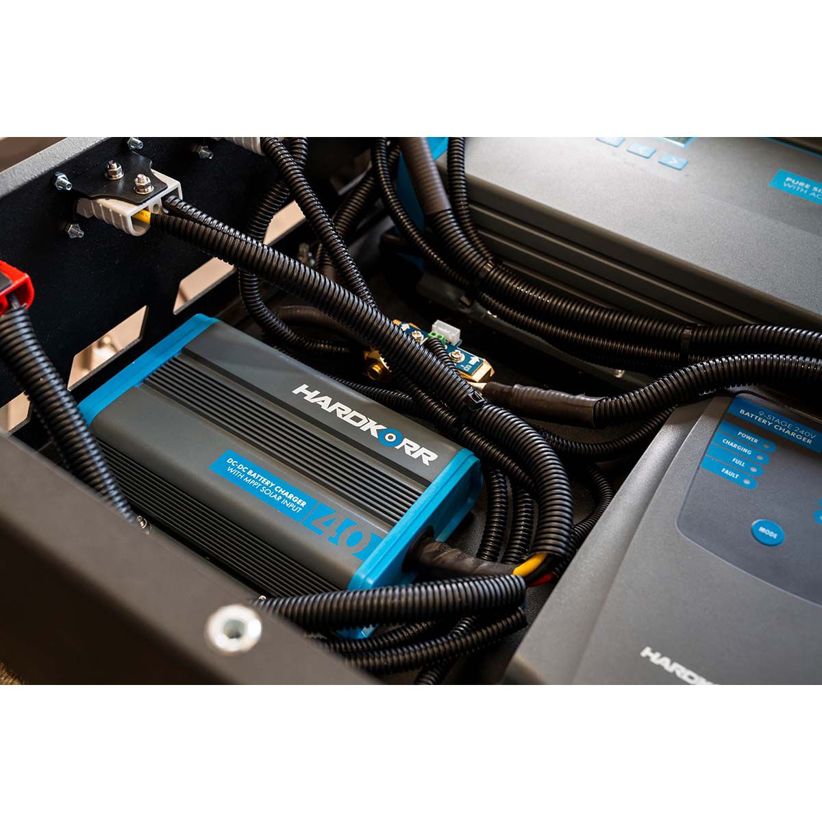 Hardkorr 40A Waterproof DC-DC Charger, , bcf_hi-res
