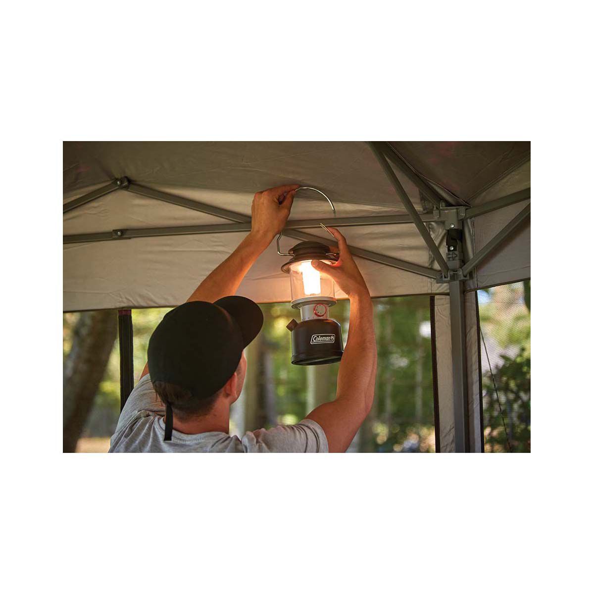 Coleman Classic 800L Rechargeable Lantern, , bcf_hi-res