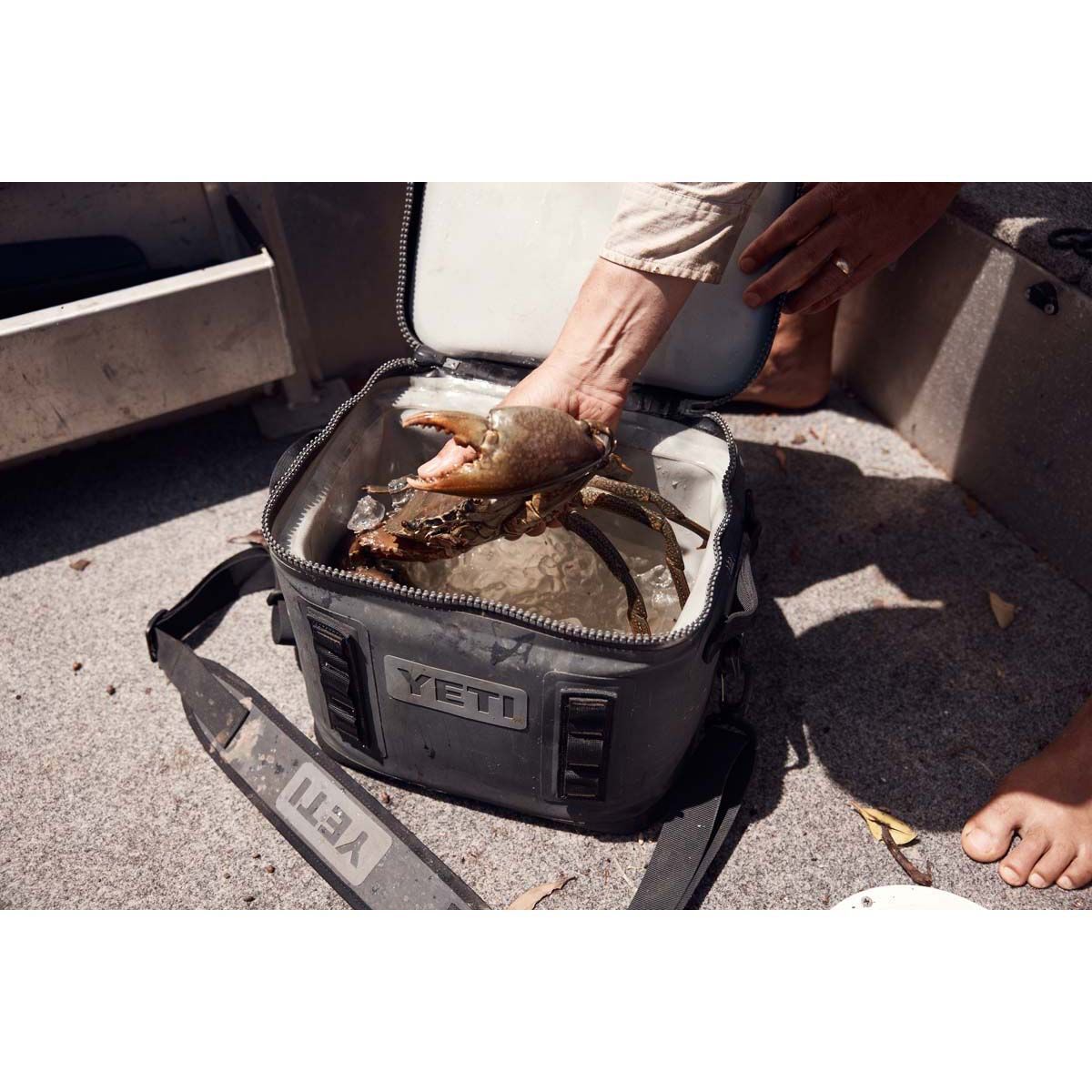 YETI&reg; Hopper Flip&reg; 18 Soft Cooler Charcoal, Charcoal, bcf_hi-res