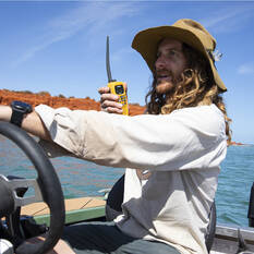 Uniden Dual Band VHF/UHF Radio 5/1W Waterproof MHS157, , bcf_hi-res