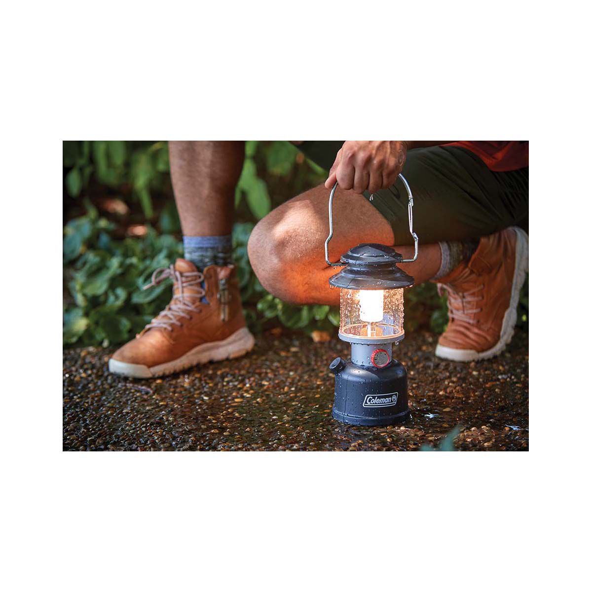 Coleman Classic 800L Rechargeable Lantern, , bcf_hi-res