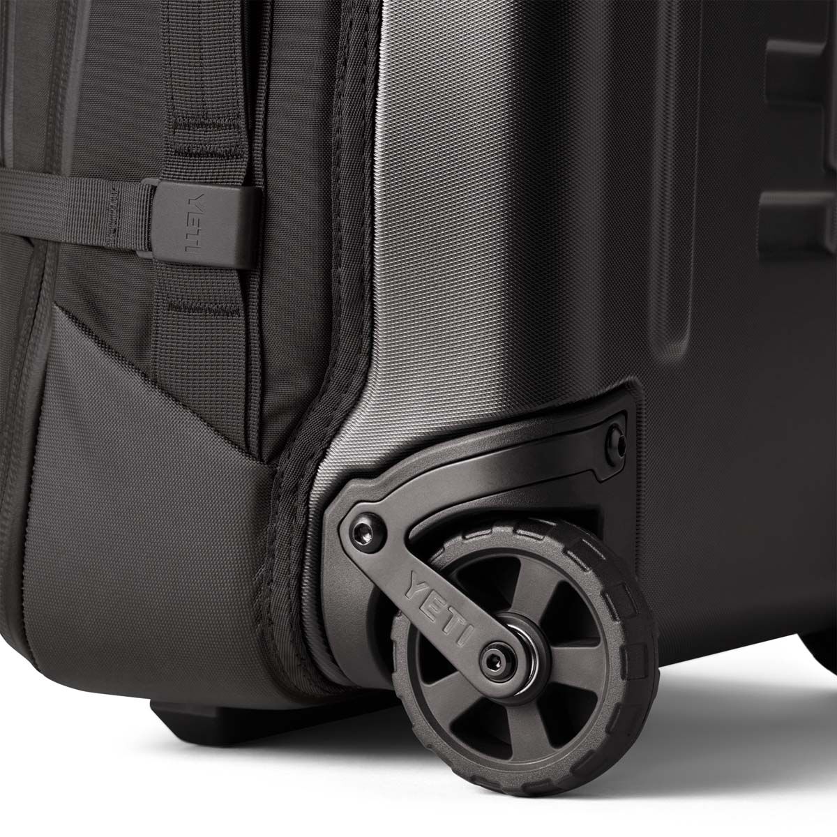 YETI&reg; Crossroads&reg; 35L/22&rdquo; Wheeled Luggage Black, Black, bcf_hi-res