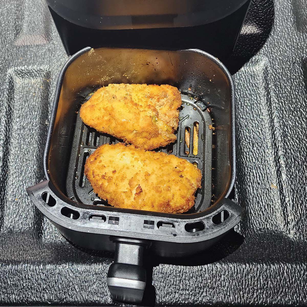 12 Volt Direct 12V 3L Air Fryer, , bcf_hi-res