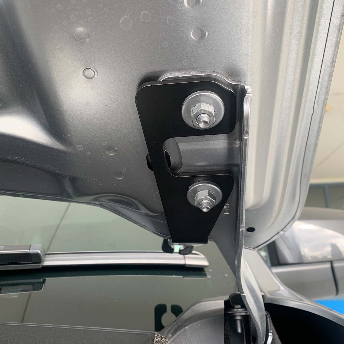 Aerpro UHF Antenna Bracket - Ford Ranger, , bcf_hi-res