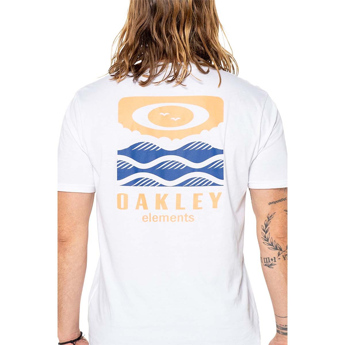 Oakley Men&rsquo;s Elements Waves Short Sleeve Tech Tee, White, bcf_hi-res