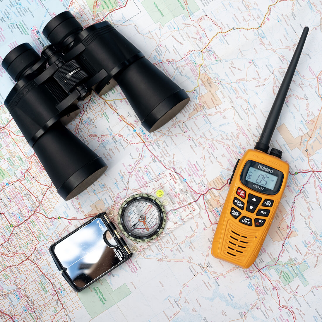 Uniden Dual Band VHF/UHF Radio 5/1W Waterproof MHS157, , bcf_hi-res