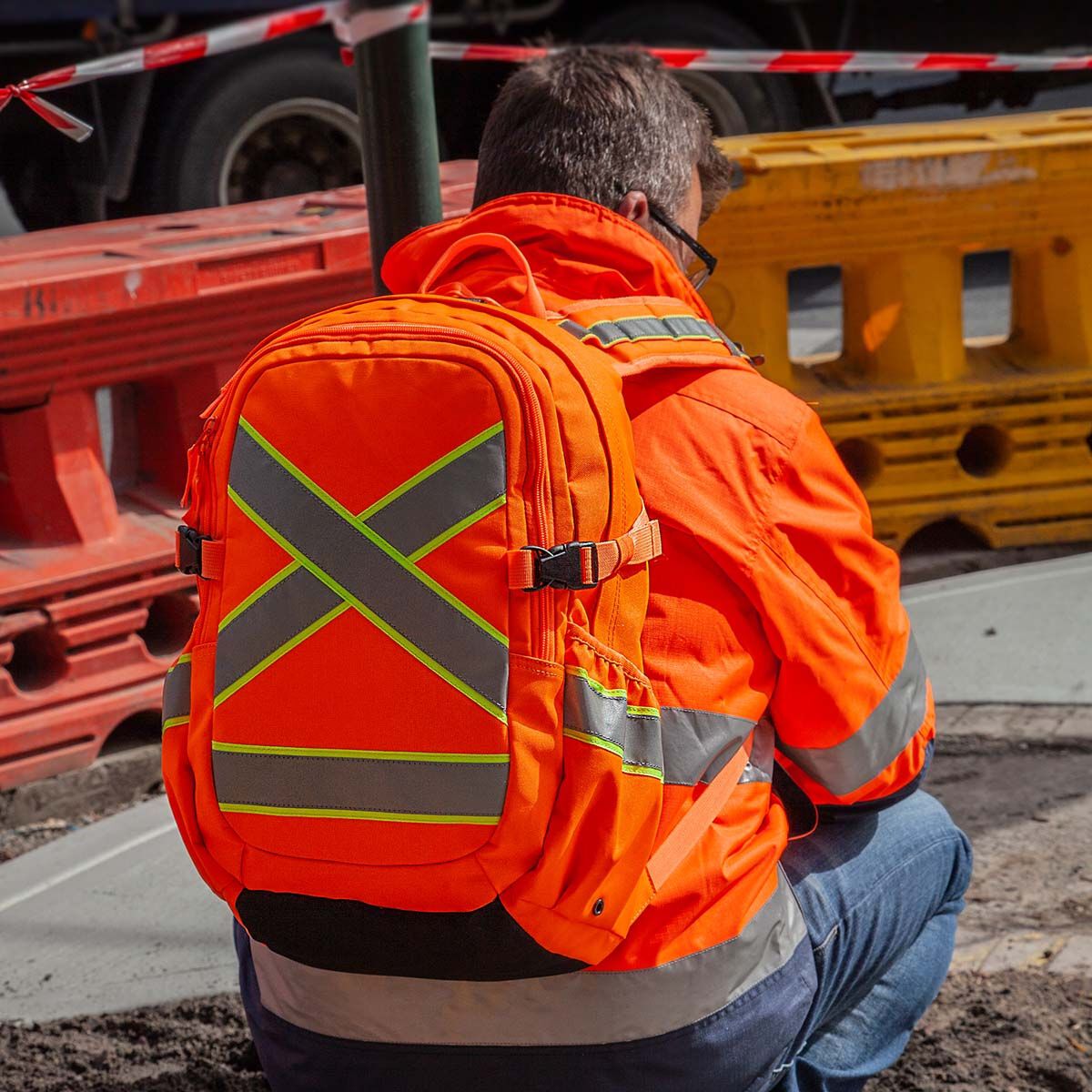 Caribee Switchback 32L Backpack, , bcf_hi-res