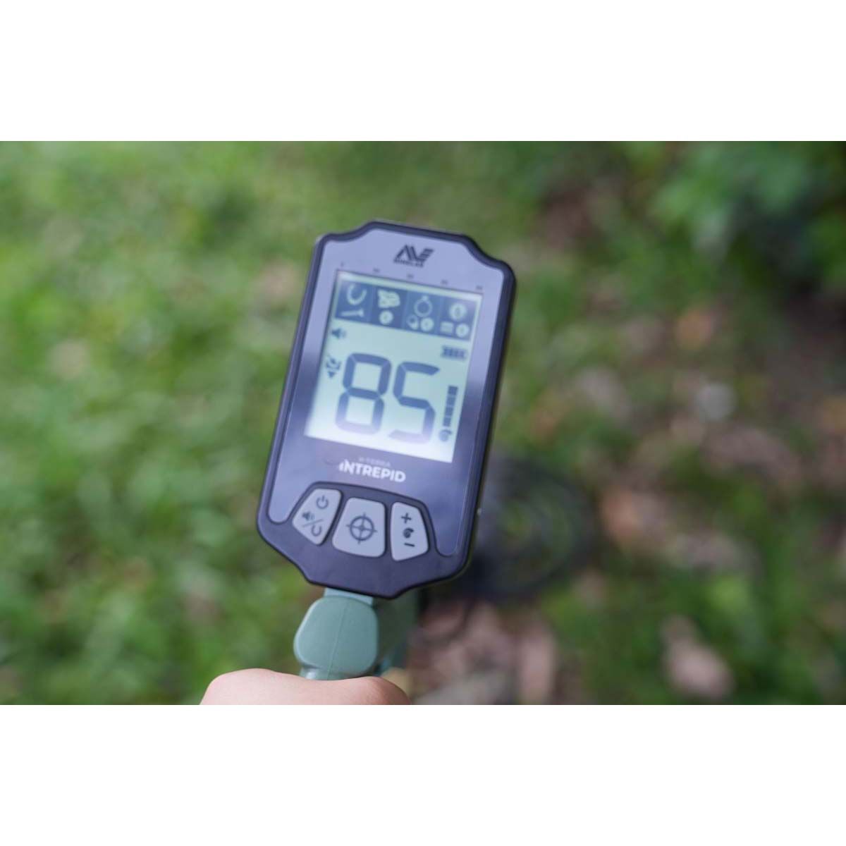 Minelab X-Terra Intrepid Metal Detector, , bcf_hi-res