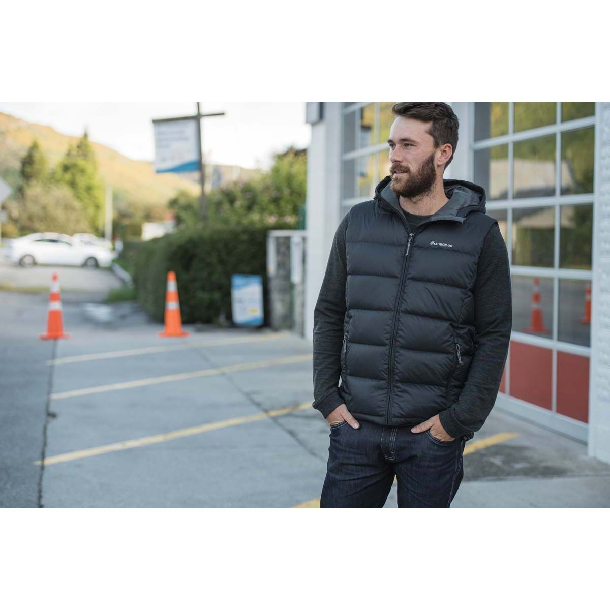 Macpac Men's Halo Hooded Down Puffer Vest V2 Black 2XL, Black, bcf_hi-res