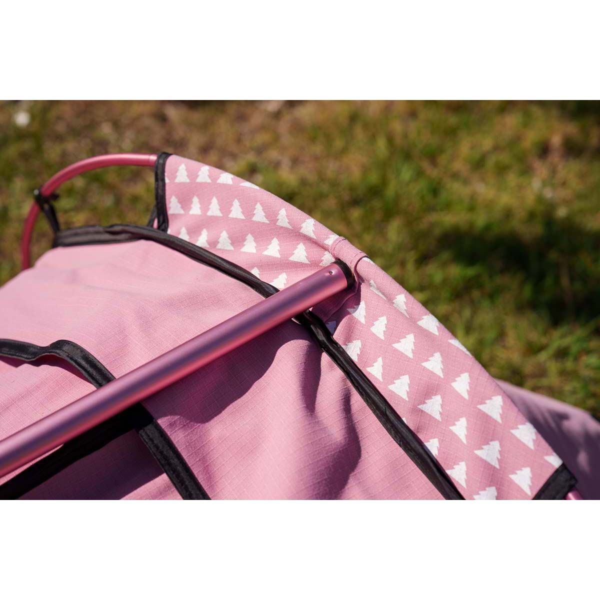 Wanderer Single Rose Pink Swag, , bcf_hi-res