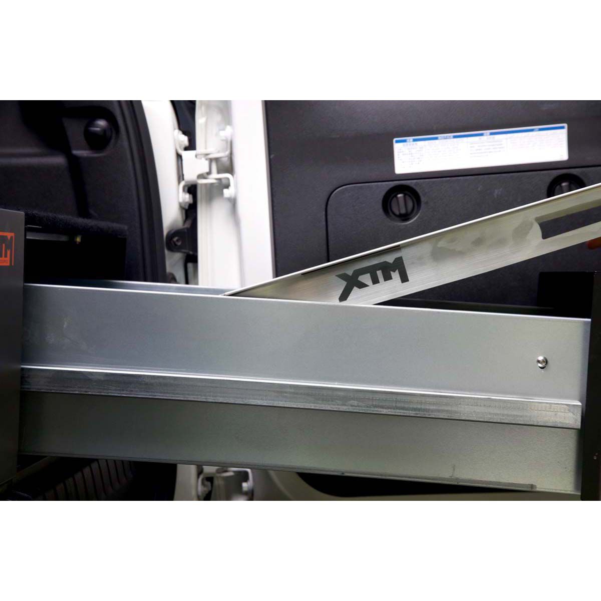 XTM Drawer Table, , bcf_hi-res