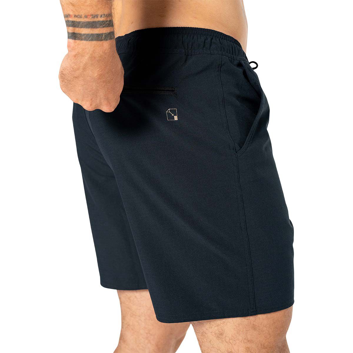 Oakley Men&rsquo;s Elements Packable Hybrid Shorts 17in, Blackout, bcf_hi-res