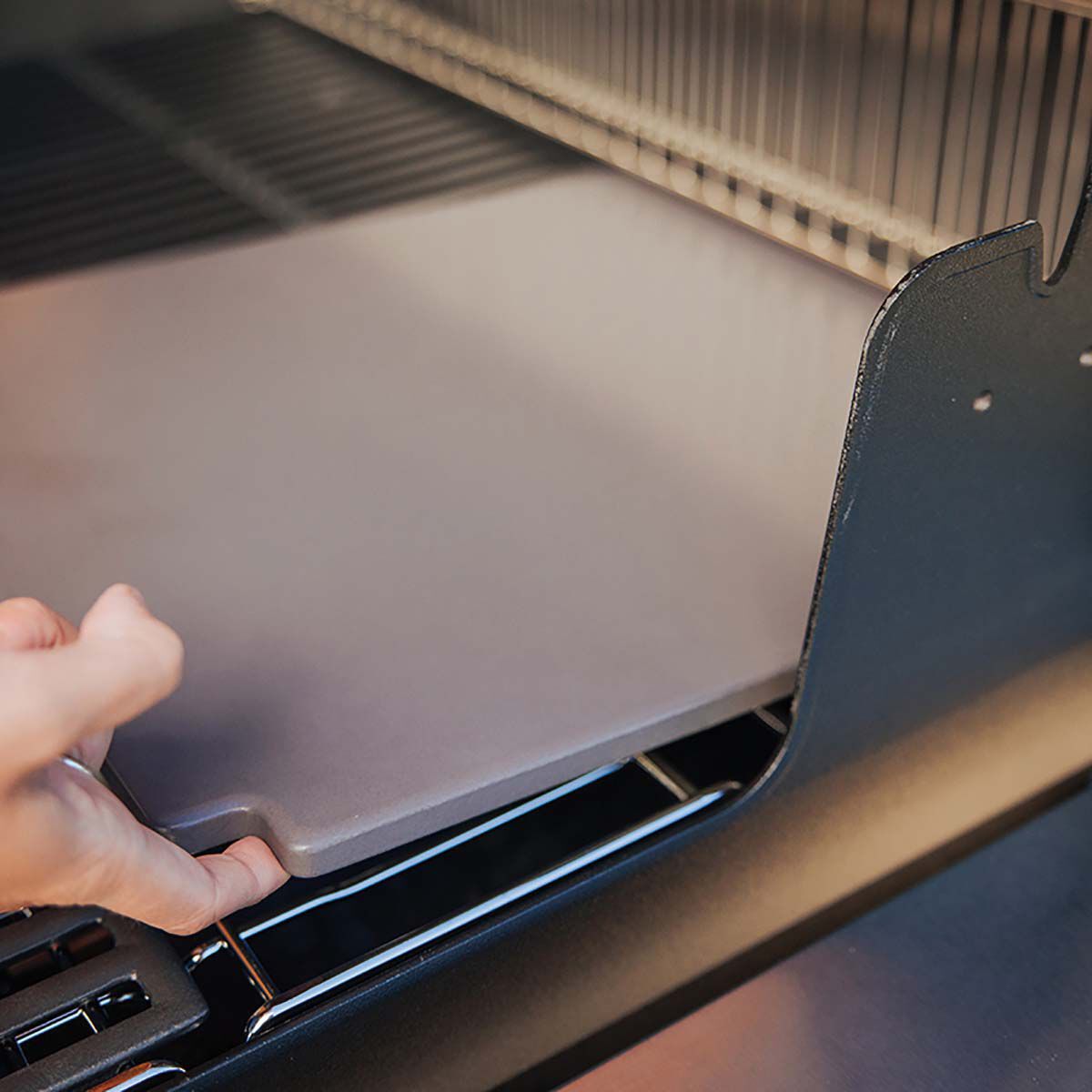 Weber Crafted Glazed Pizza Stone, , bcf_hi-res