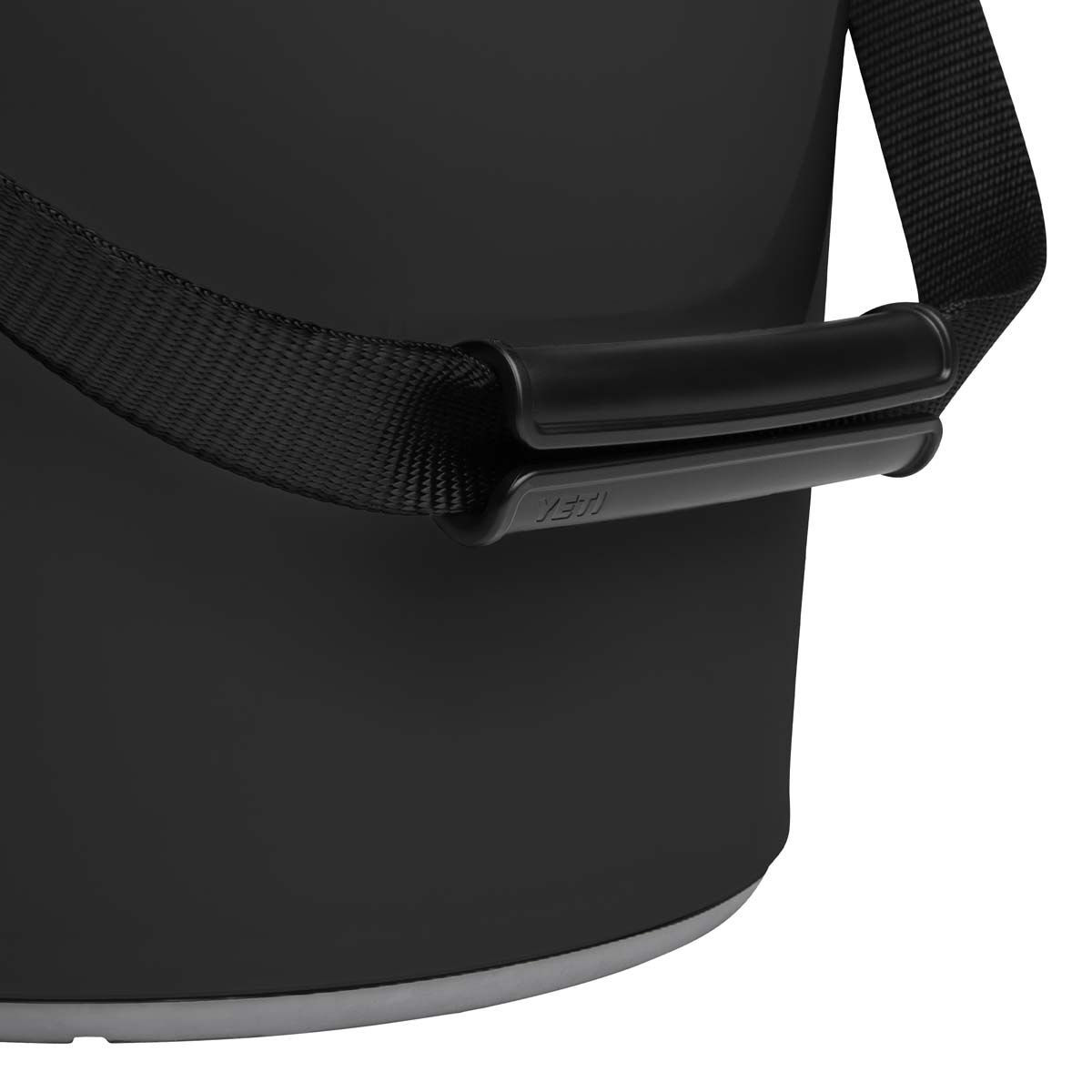 YETI&reg; LoadOut&reg; Bucket 18.9L Charcoal, Charcoal, bcf_hi-res