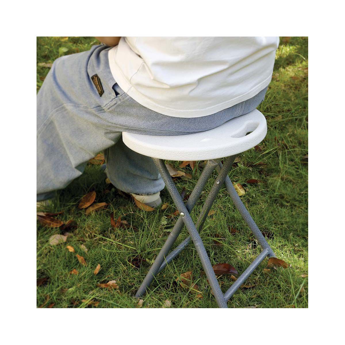 Villey Lightweight Folding Stool 120kg, , bcf_hi-res