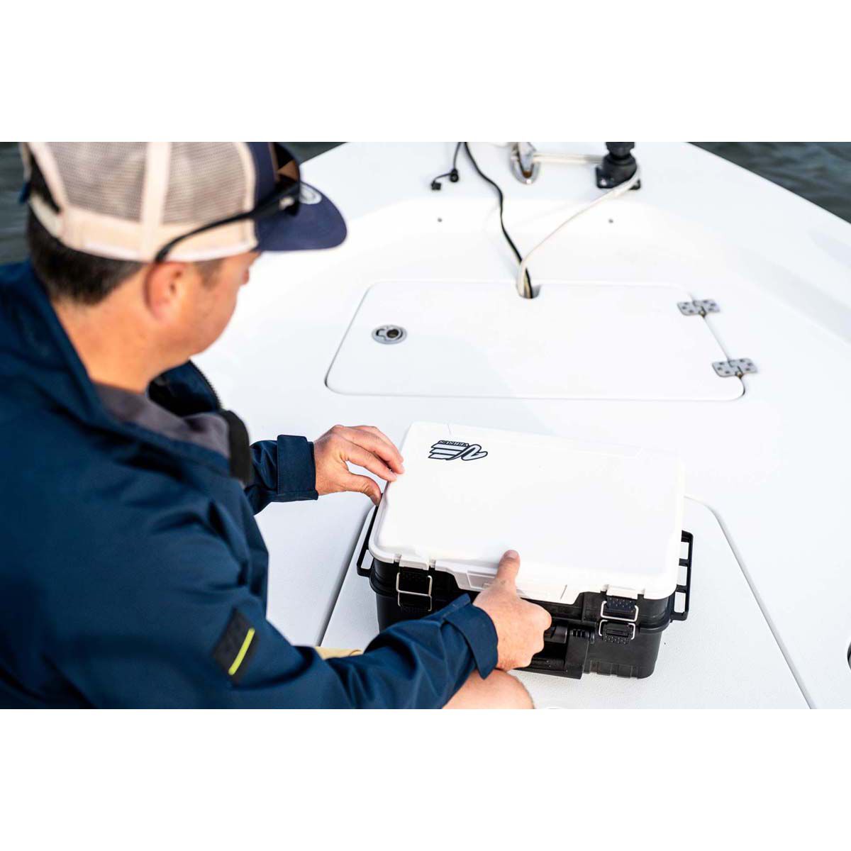 Versus VS-3078 Tackle Box Black, Black, bcf_hi-res