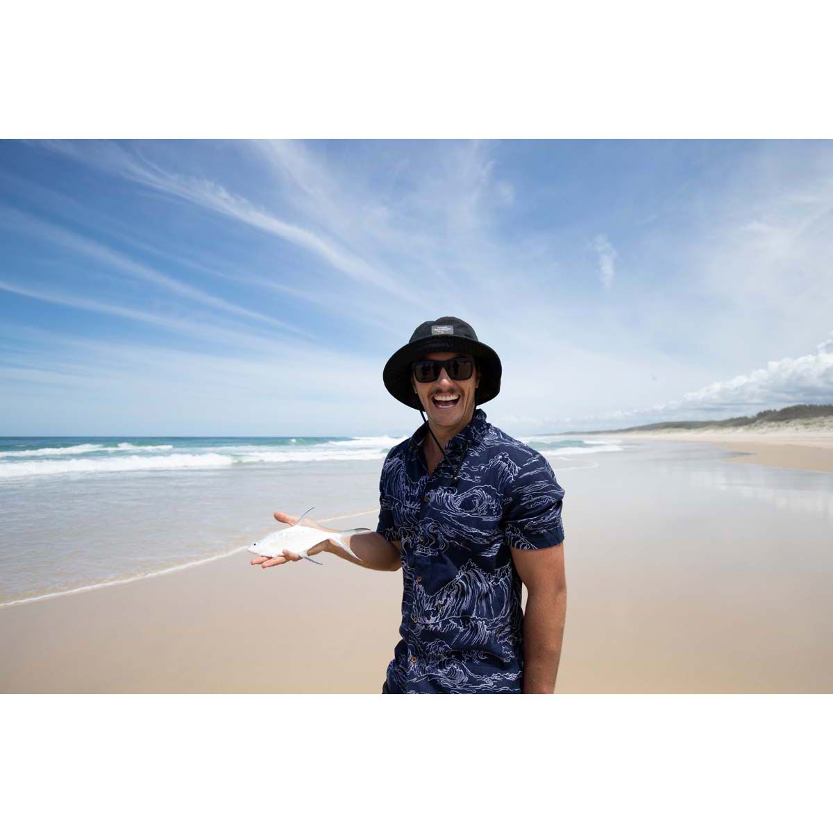 Quiksilver waterman bucket hat hotsell