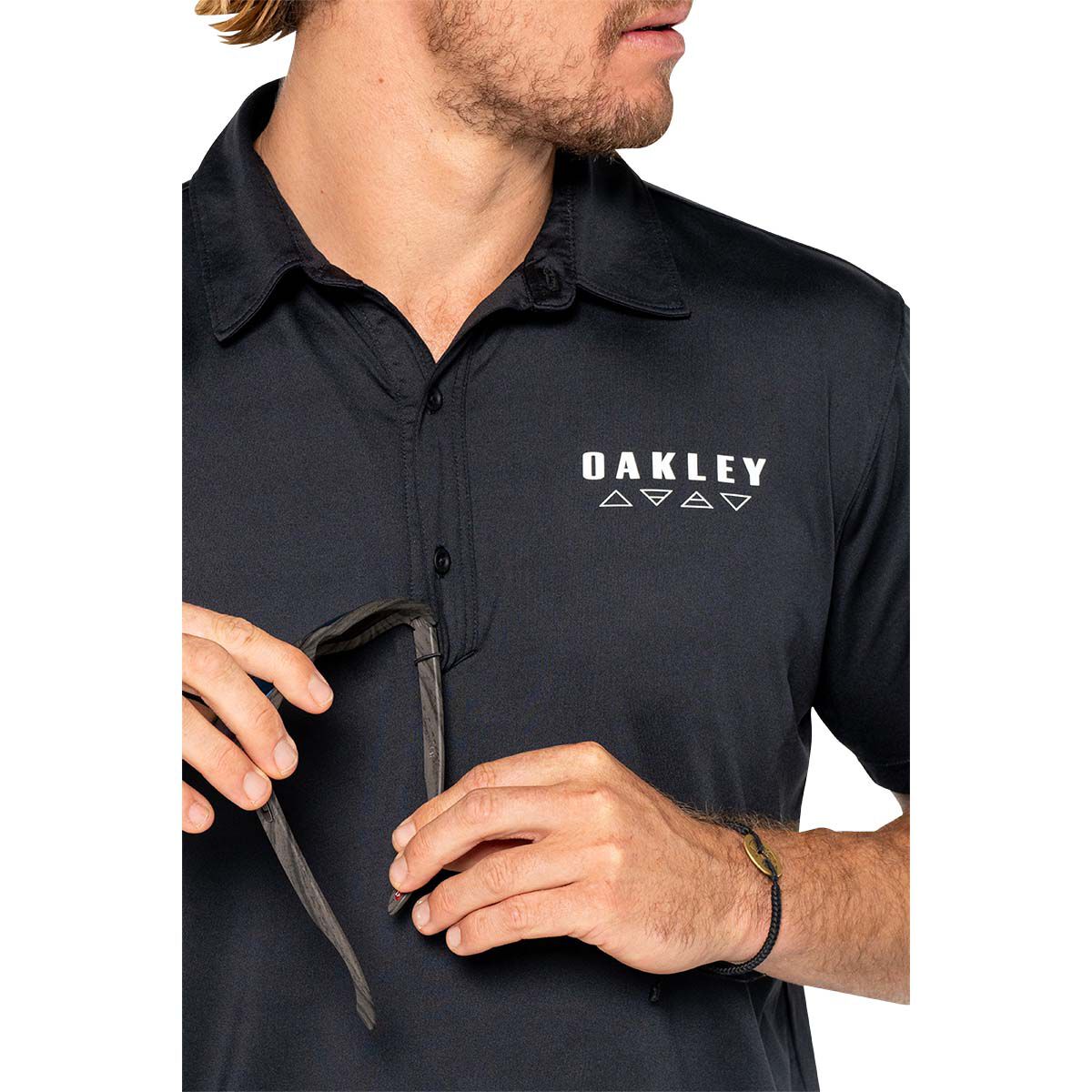 Oakley Men&rsquo;s Elements Short Sleeve Tech Polo, Blackout, bcf_hi-res