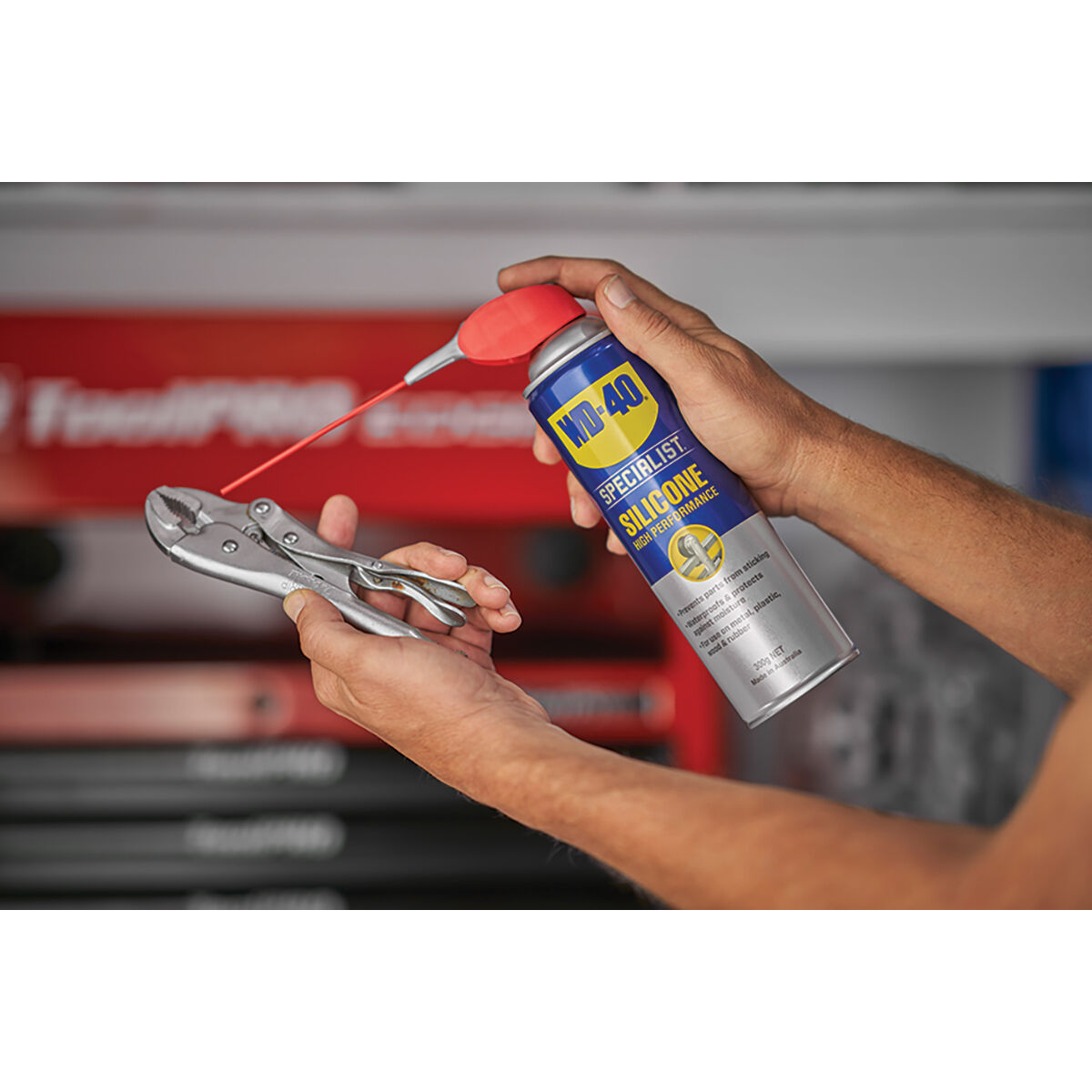 WD-40 Specialist Silicone Spray 300g, , bcf_hi-res