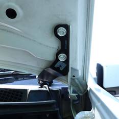 Aerpro UHF Antenna Bracket - Isuzu D-MAX & M-UX, , bcf_hi-res