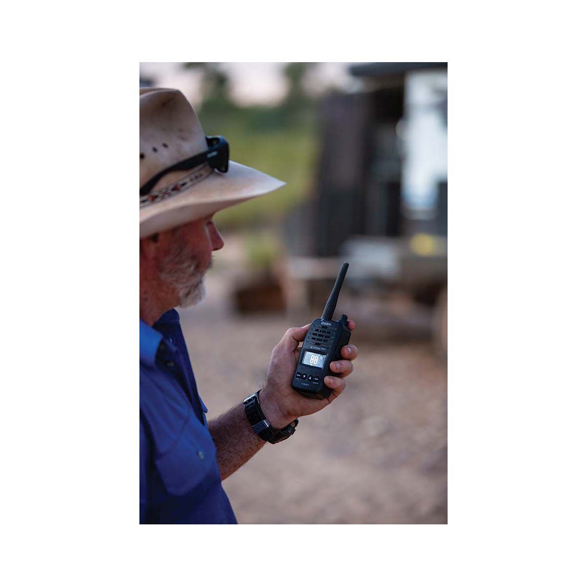 Uniden XTRAK 50 Handheld 5W UHF Radio BCF