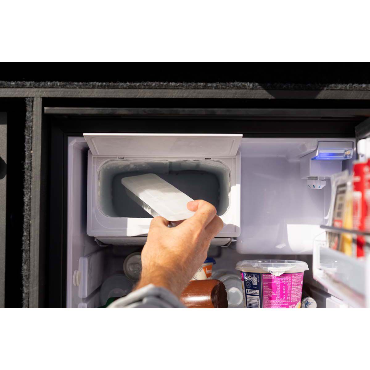 XTM Upright Fridge Freezer 85L, , bcf_hi-res