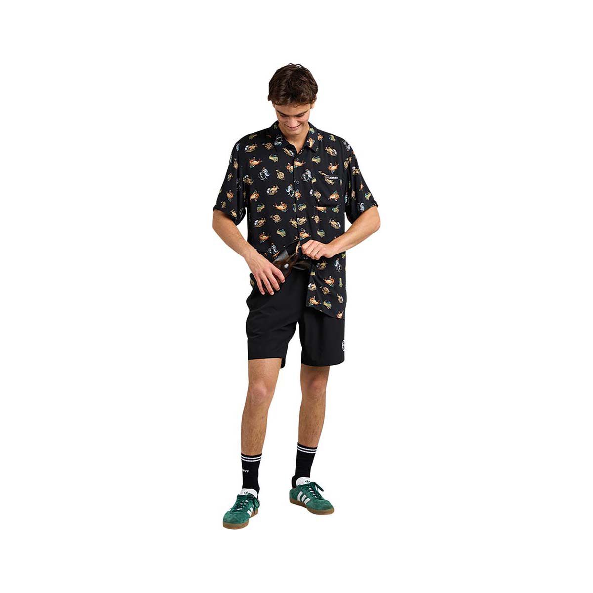 The Mad Hueys Men&rsquo;s Drink Like A Fish Woven Shirt Vintage Black S, Vintage Black, bcf_hi-res