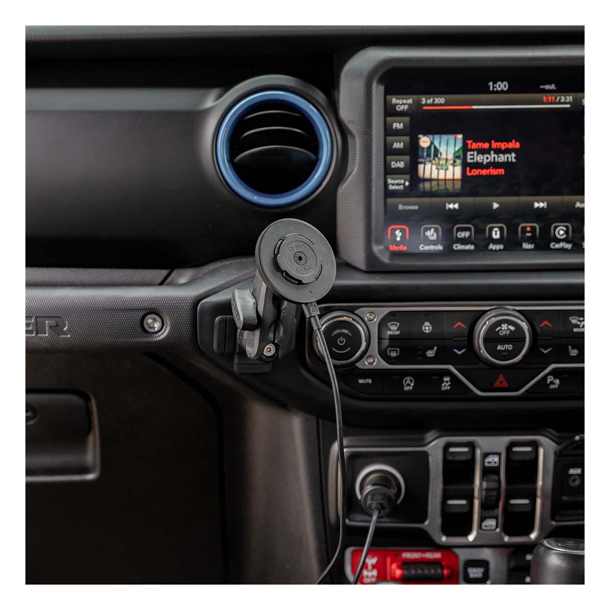 Quad Lock Wireless Charging Head For Car / Desk, , bcf_hi-res