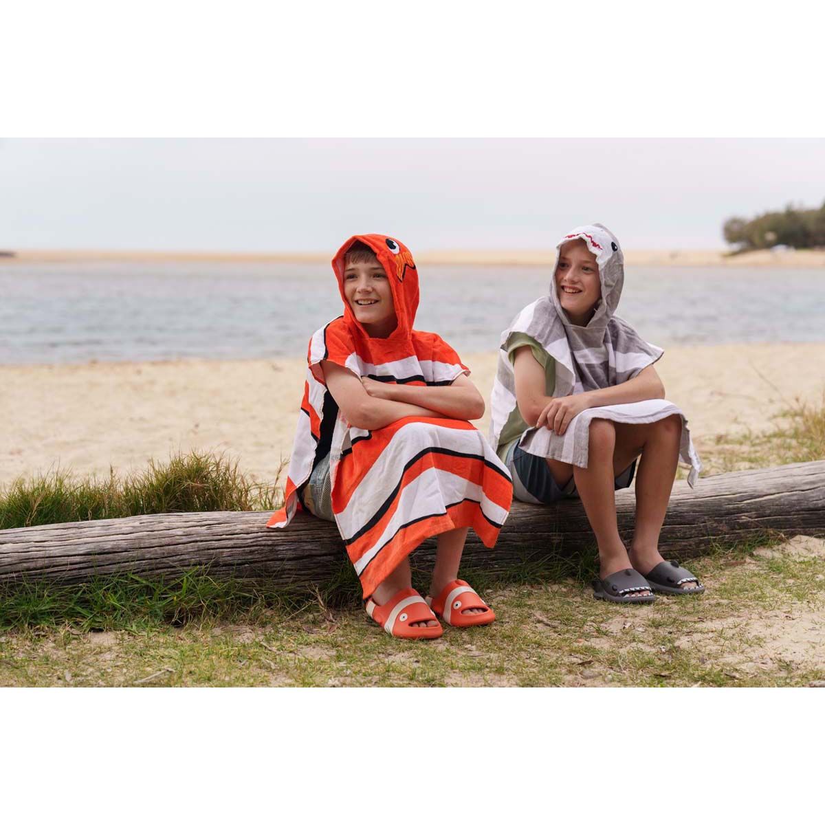 Kids Hooded Towel Shark, , bcf_hi-res