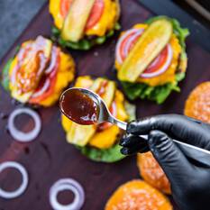 Smokey Q Bull's Head BBQ Sauce 380G, , bcf_hi-res