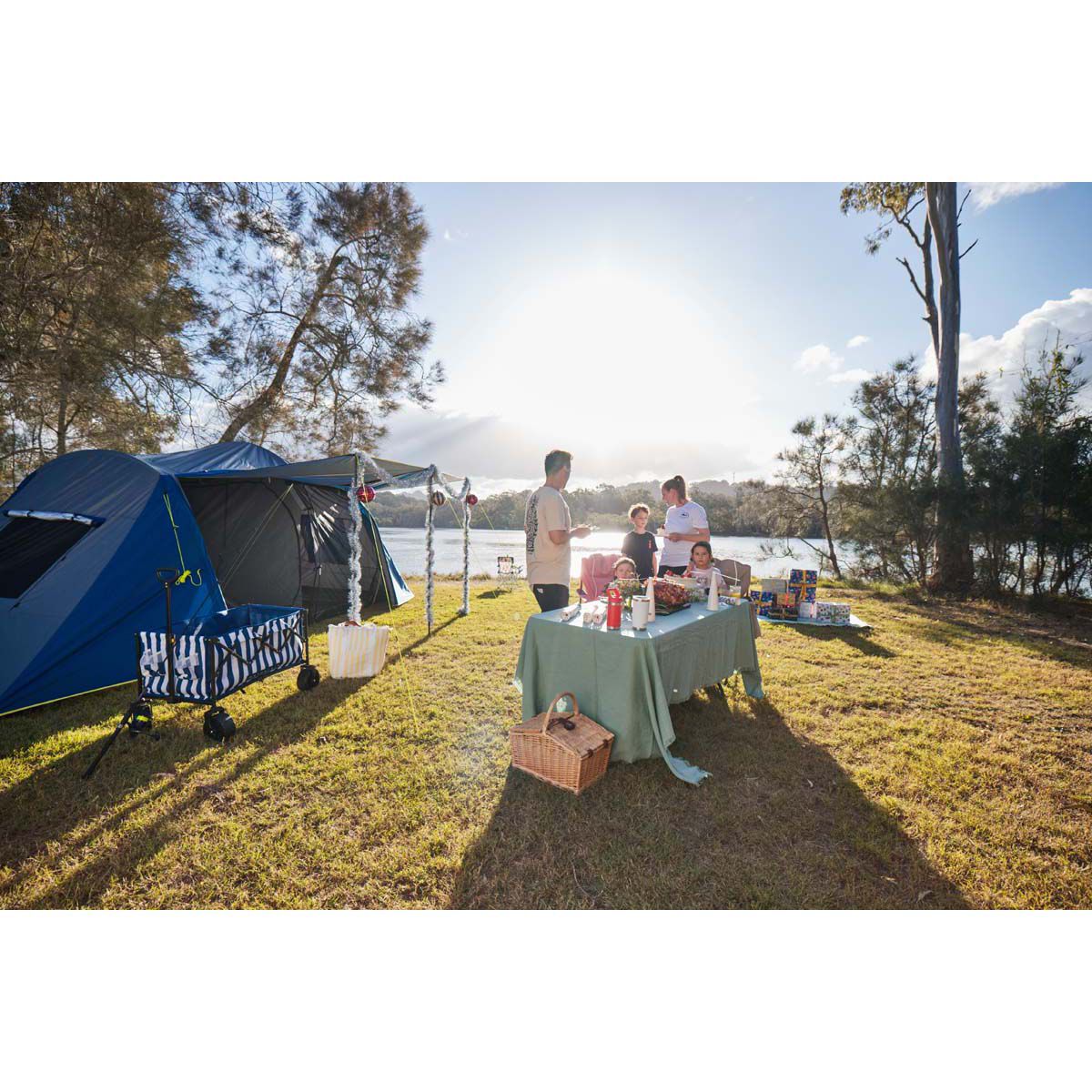 Wanderer Flat Fold Beach Cart 100kg Nautical Stripe, , bcf_hi-res