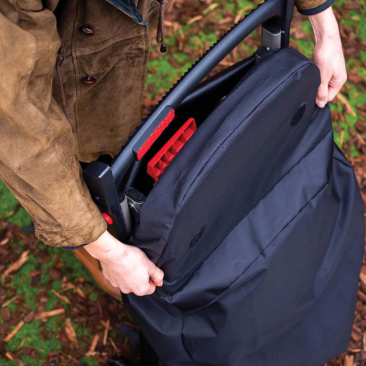 Weber Traveler Cover, , bcf_hi-res