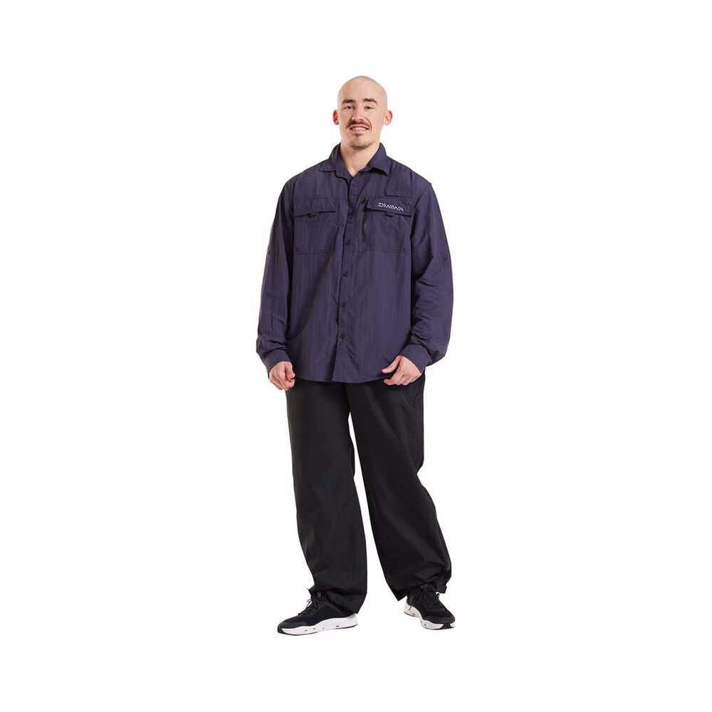Daiwa Men's Long Sleeve Fishing Shirt Graphite XL
