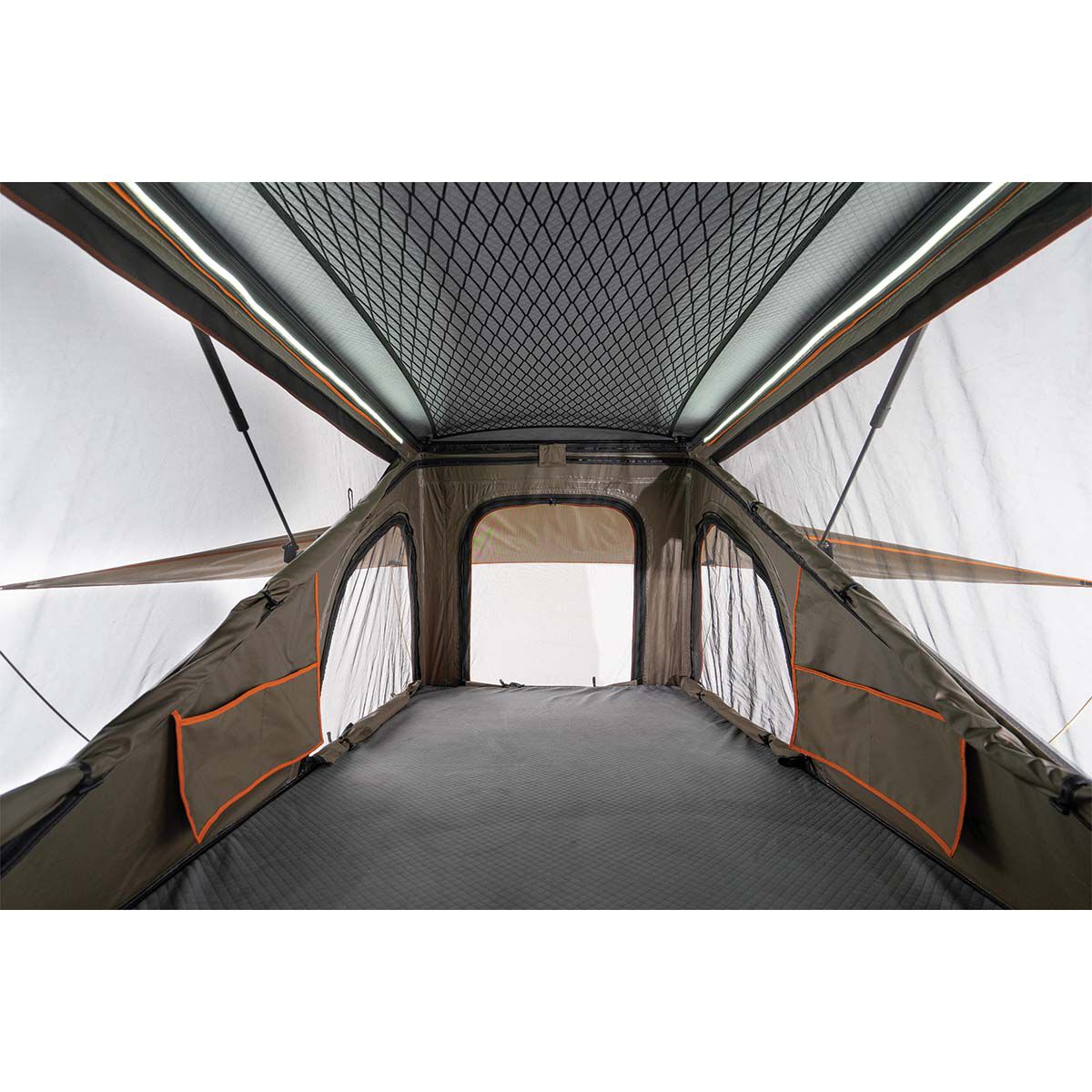 Darche Ridgeback Highrize 1250 Roof Top Tent, , bcf_hi-res