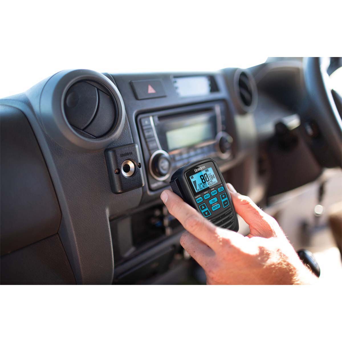 Oricom  Magnetic Microphone Bracket, , bcf_hi-res