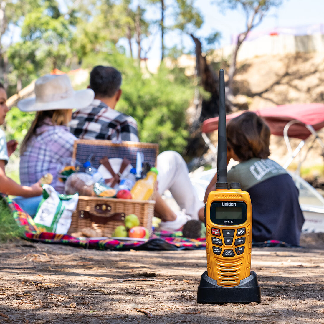 Uniden Dual Band VHF/UHF Radio 5/1W Waterproof MHS157, , bcf_hi-res