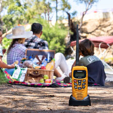 Uniden Dual Band VHF/UHF Radio 5/1W Waterproof MHS157, , bcf_hi-res