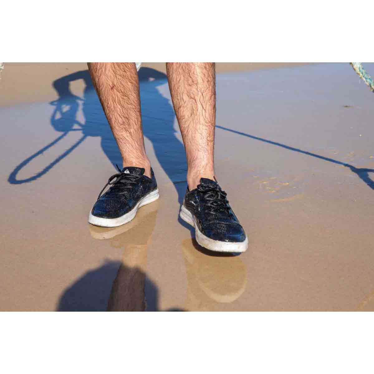 Quiksilver Men's Amphibian Plus II Aqua Shoes, Black, bcf_hi-res