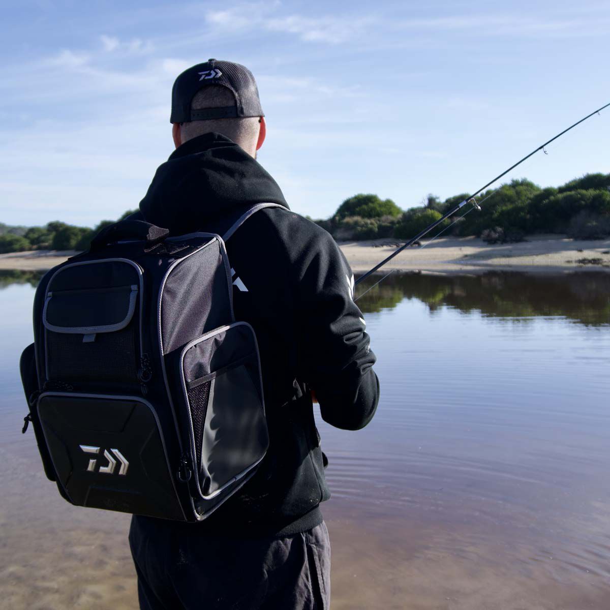 Daiwa D-Vec Backpack Tackle Bag, , bcf_hi-res
