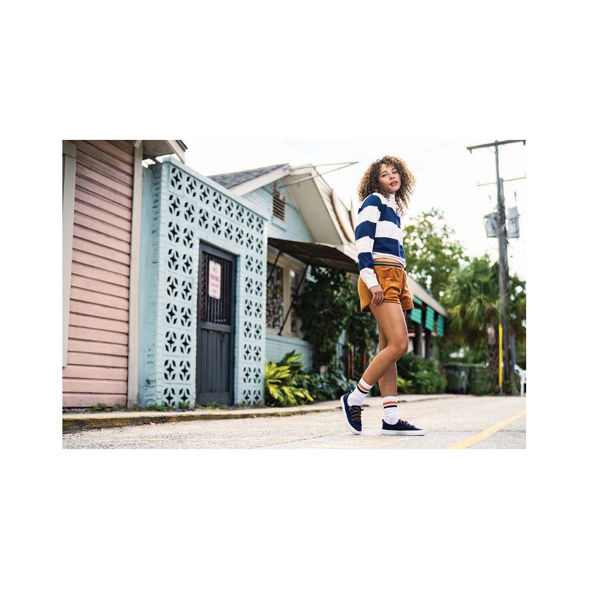 Sperry Women's Crest Vibe Canvas Sneakers, Navy, bcf_hi-res