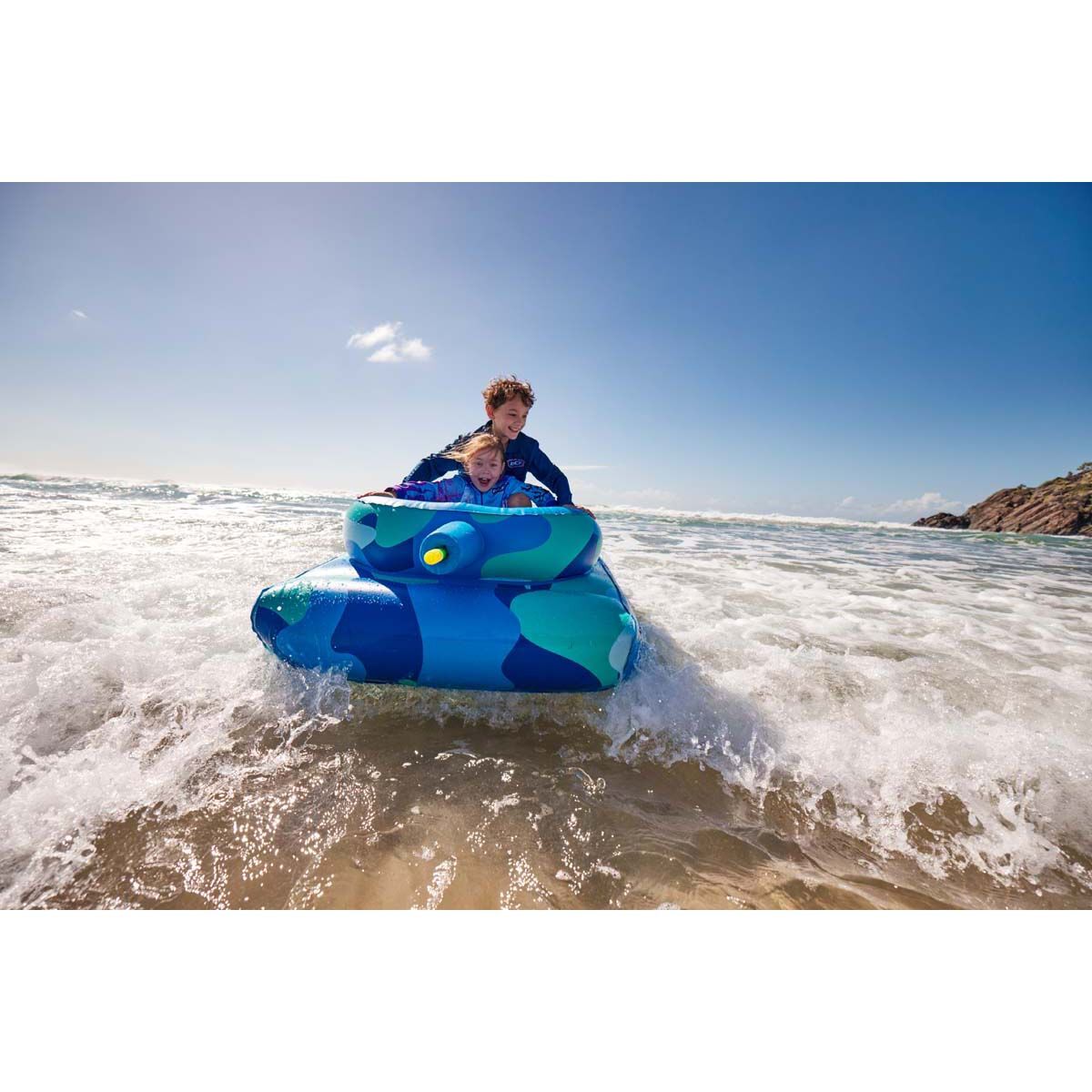 Tahwalhi Super Sprayer Inflatable Ride-On, , bcf_hi-res