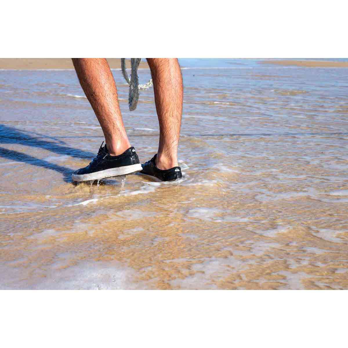 Quiksilver Men's Amphibian Plus II Aqua Shoes, Black, bcf_hi-res