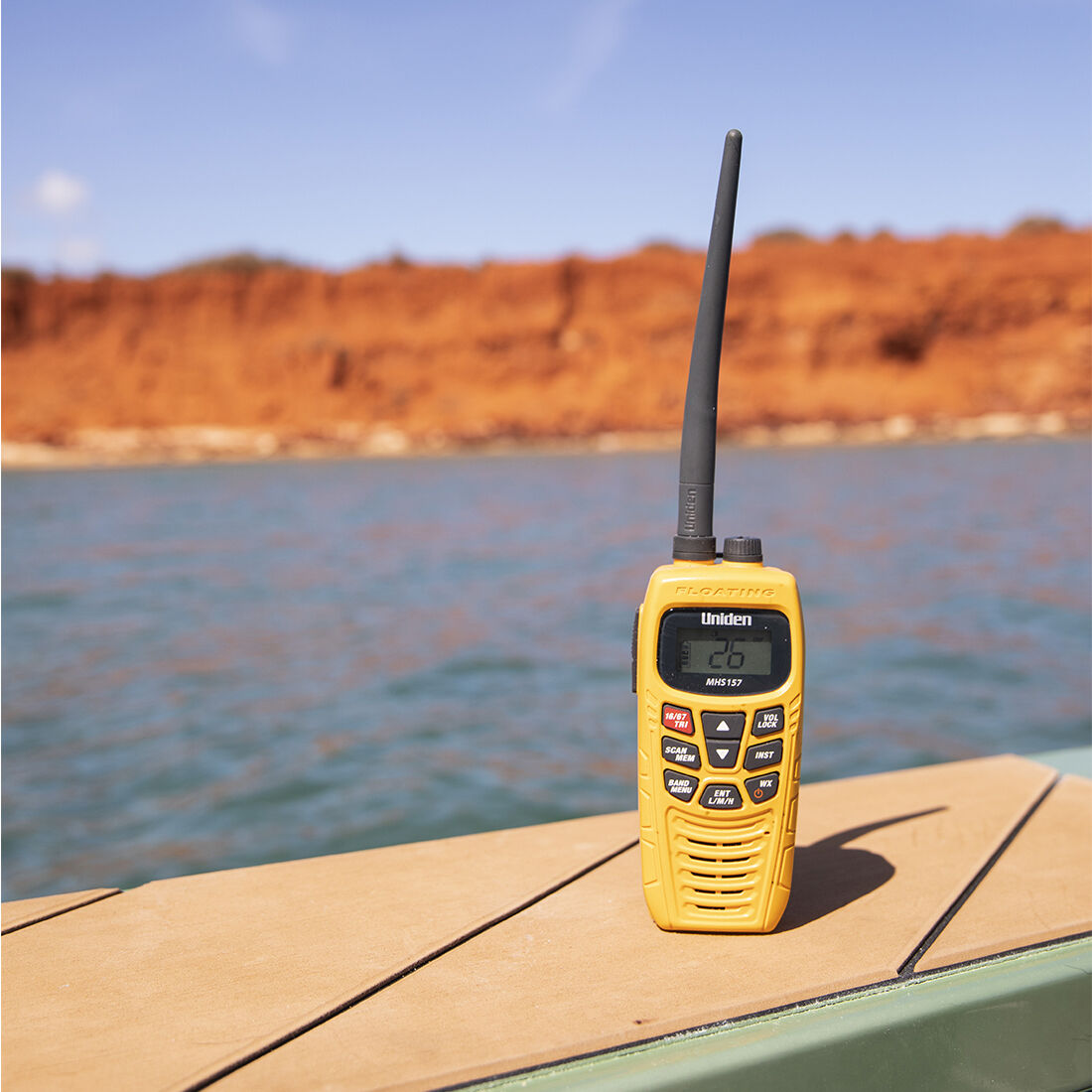 Uniden Dual Band VHF/UHF Radio 5/1W Waterproof MHS157, , bcf_hi-res
